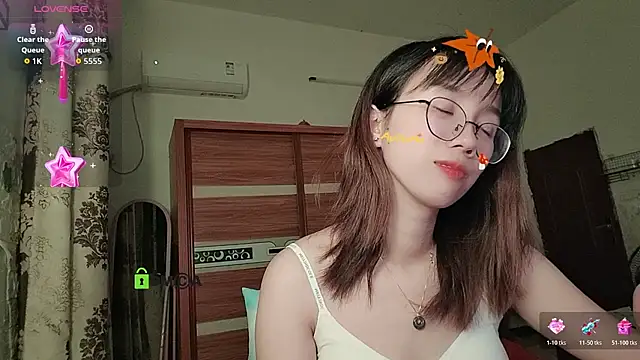 Lili_666's cam snapshot