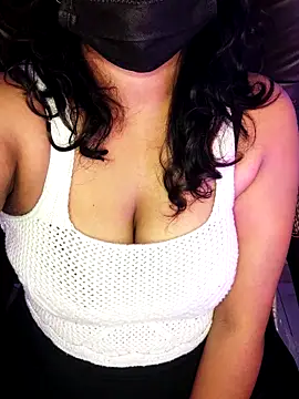 Viviennemoon_tlgu's cam snapshot