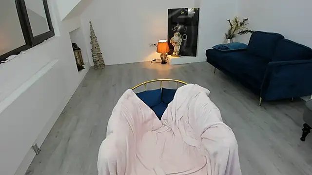 Ranya_Evy's cam snapshot