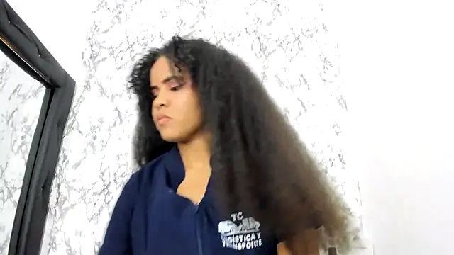 makena18's cam snapshot