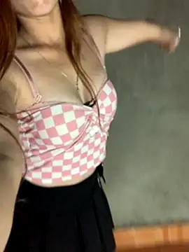 Tina_pusy's cam snapshot