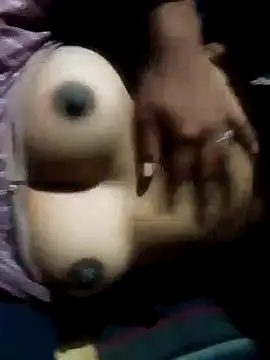 MUSKAN1190's cam snapshot