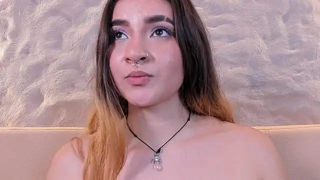 Shanntal_'s cam snapshot