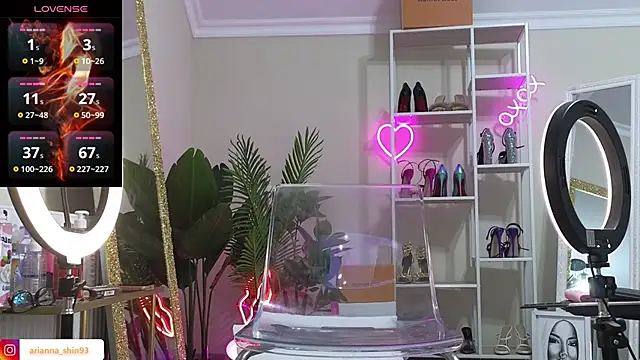 ArianaArianna's cam snapshot