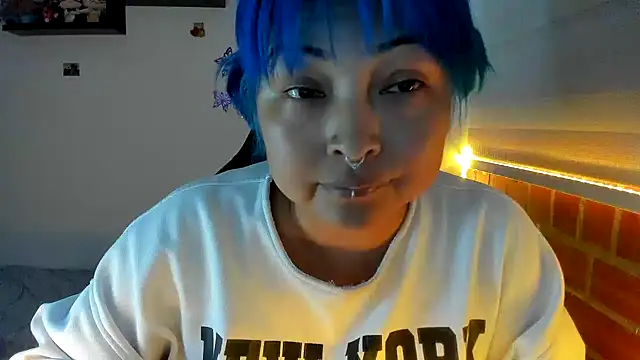 Shaddycute_'s cam snapshot