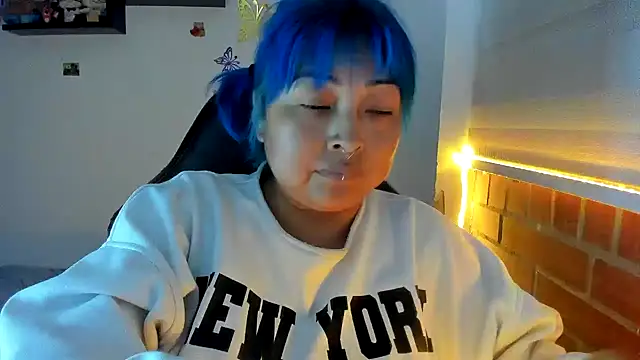 Shaddycute_'s cam snapshot