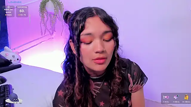 Camilla_Miller01's cam snapshot