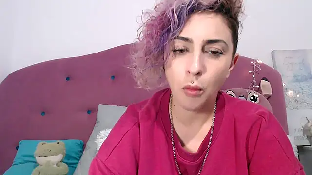 AAARUNY live sex cam
