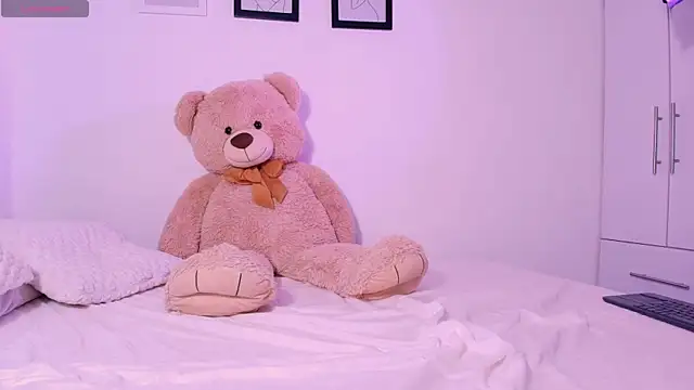 DannaHyde live sex cam