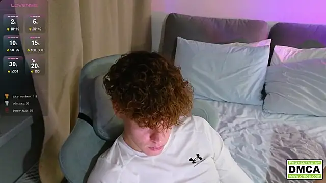 cute_thomas's cam snapshot