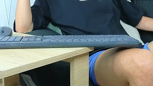 Stiven_Benet_ live sex cam