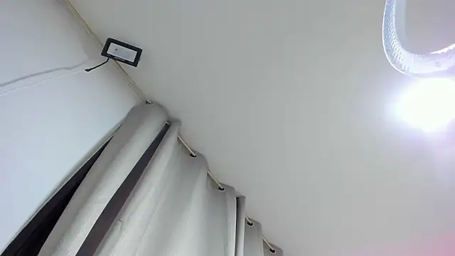 tellmemaddie's cam snapshot