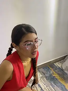 Aamelia's cam snapshot