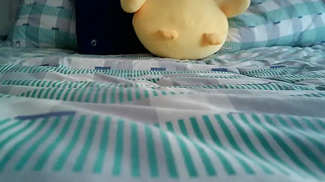 Gabbystone32's cam snapshot