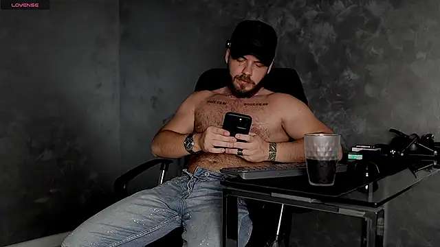 juliusmasters live sex cam