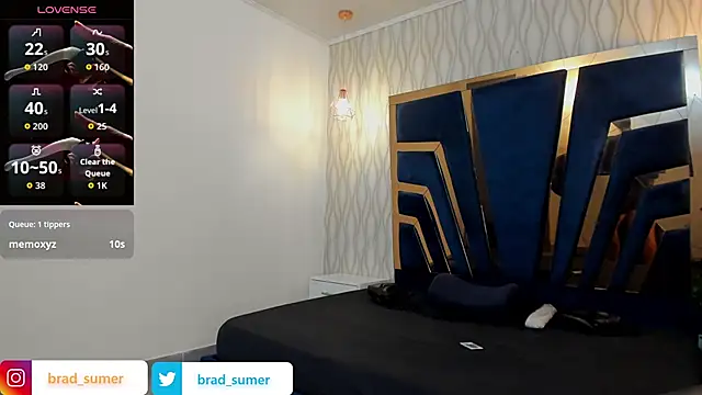 Brad_Summer live sex cam