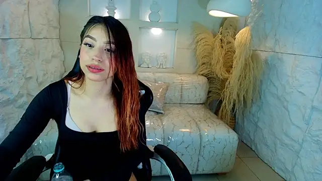 melanie_jean_r's cam snapshot