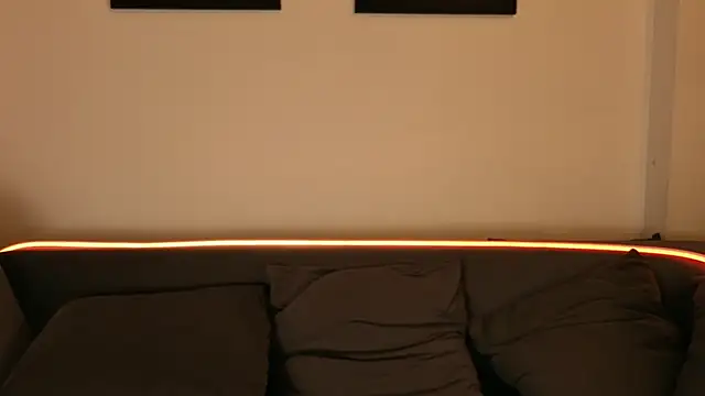 CarrieBradshaww's cam snapshot