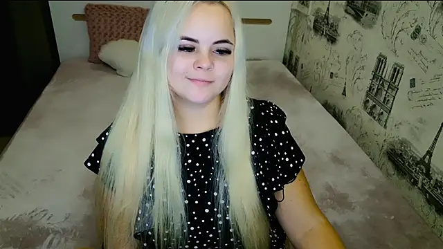 lovely-eyes's cam snapshot