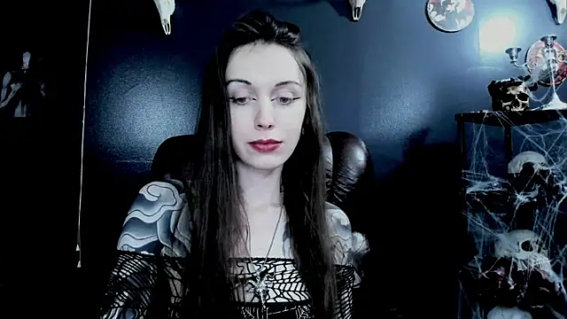 TheVampira's cam snapshot