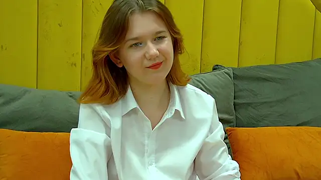 LessySmith's cam snapshot