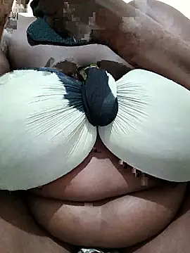 Sexy_bbwlover's cam snapshot