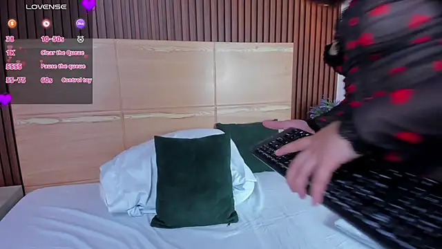 amber_blisss's cam snapshot