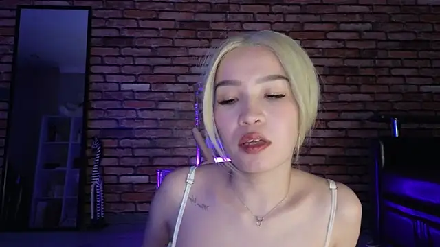 saya_li1's cam snapshot