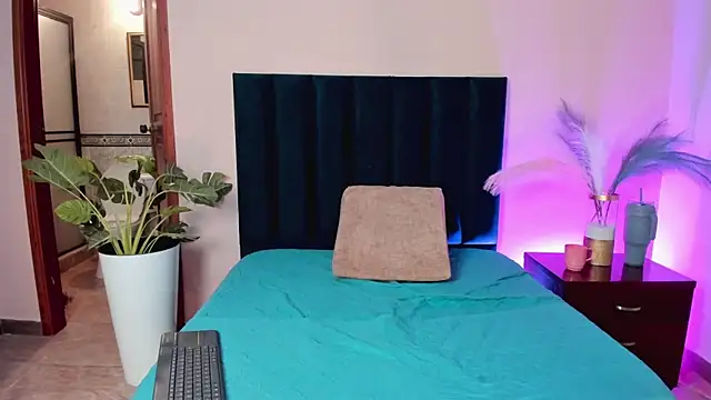 SophieJohnss's cam snapshot