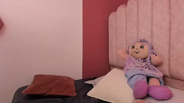 Ariana__clauss's web cam