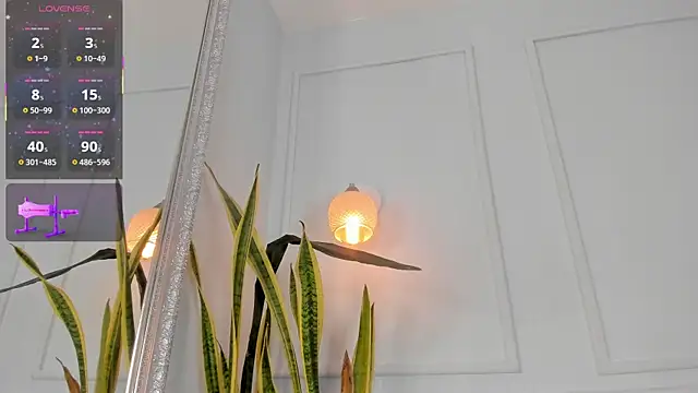 Jazmiinee's cam snapshot