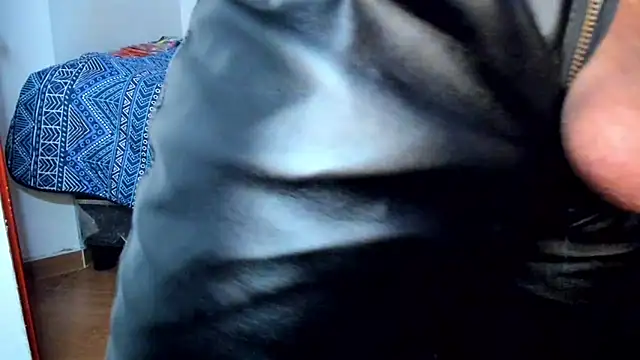 Tommy_Bred's cam snapshot