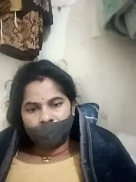 JULEE-740's cam snapshot