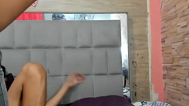 chicasirbo's cam snapshot