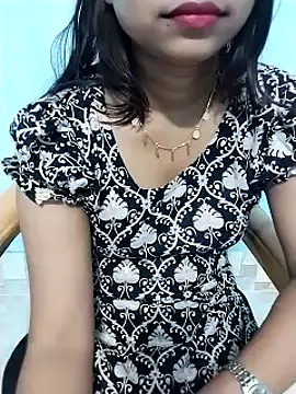 cute_mahi07's cam snapshot