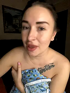Roxana_Bell's cam snapshot