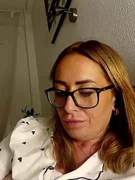 Molliexo's cam snapshot