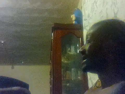 LookingLover34's cam snapshot