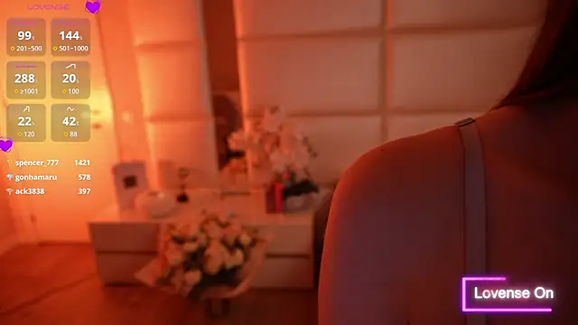 Lilly_Colins's cam snapshot