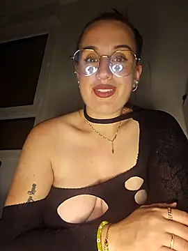 Lindsay_00off's cam snapshot