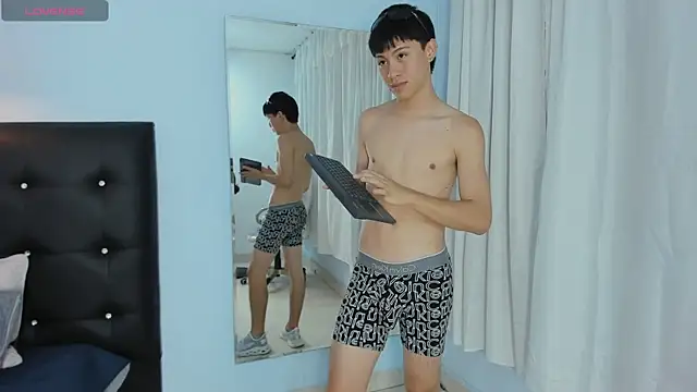 Abraham_horny18's cam snapshot