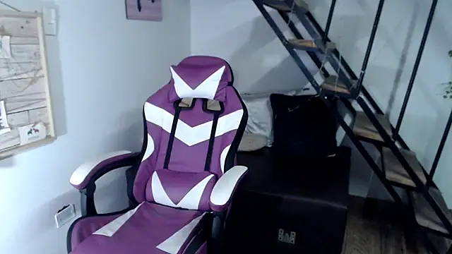 samantha_baby_'s cam snapshot