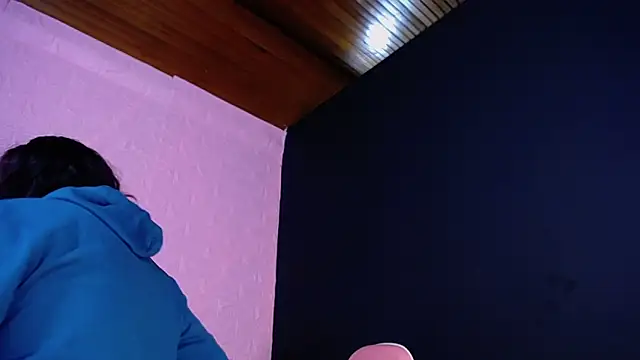 Dominic_Queen1's cam snapshot