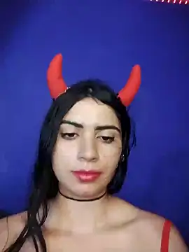 marina_huerta03's cam snapshot