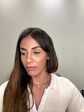 Brownfitbabyy's cam snapshot