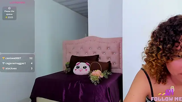 sexy_thin_anastasia's cam snapshot