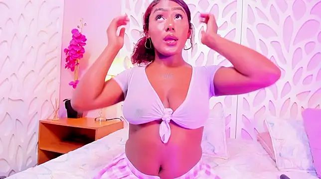 Emmadancer's cam snapshot