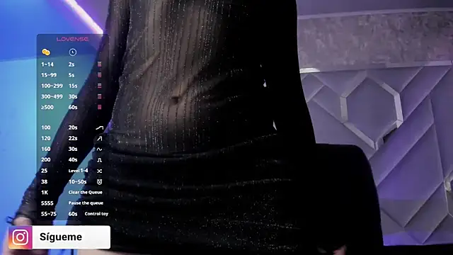 Sara_Foxx1's cam snapshot