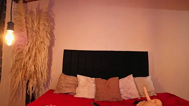 ChloeTurner_ live sex cam