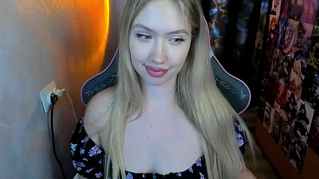 NicoleRiccii's cam snapshot